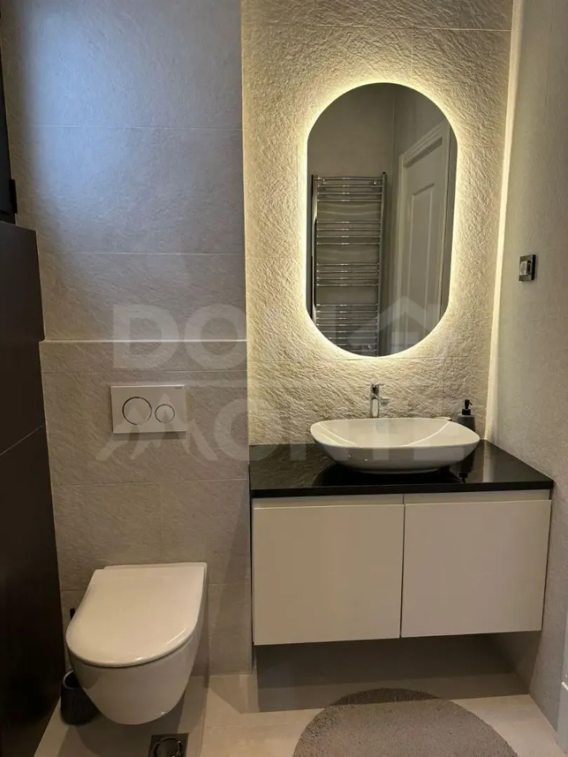 Prodaja, četvorosoban stan, 81m², Dobrota, Kotor