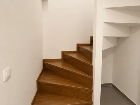 Izdavanje, trosoban stan, 90m², Master Kvart, Podgorica - image 6