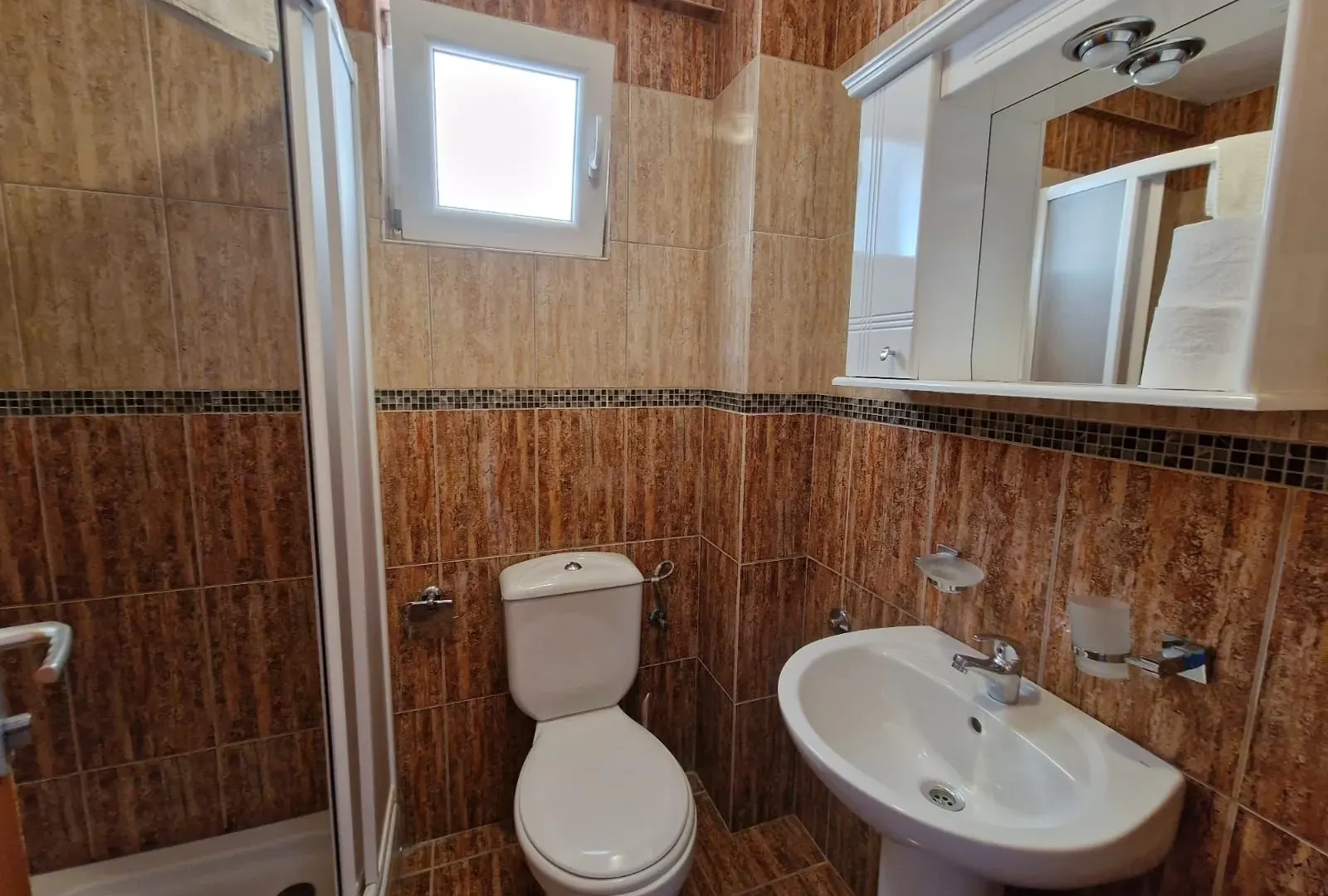 Sale, house, 1000m², Bečići, Budva