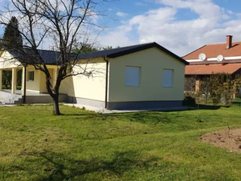  House for Sale, 172m2, Ćurilac, Danilovgrad