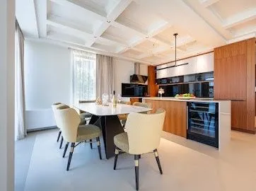 Prodaja, kuća, 400m², Blizikuće, Budva