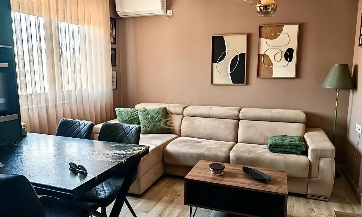 Sale, two bedroom apartment, 40m², Pantelej, Niš