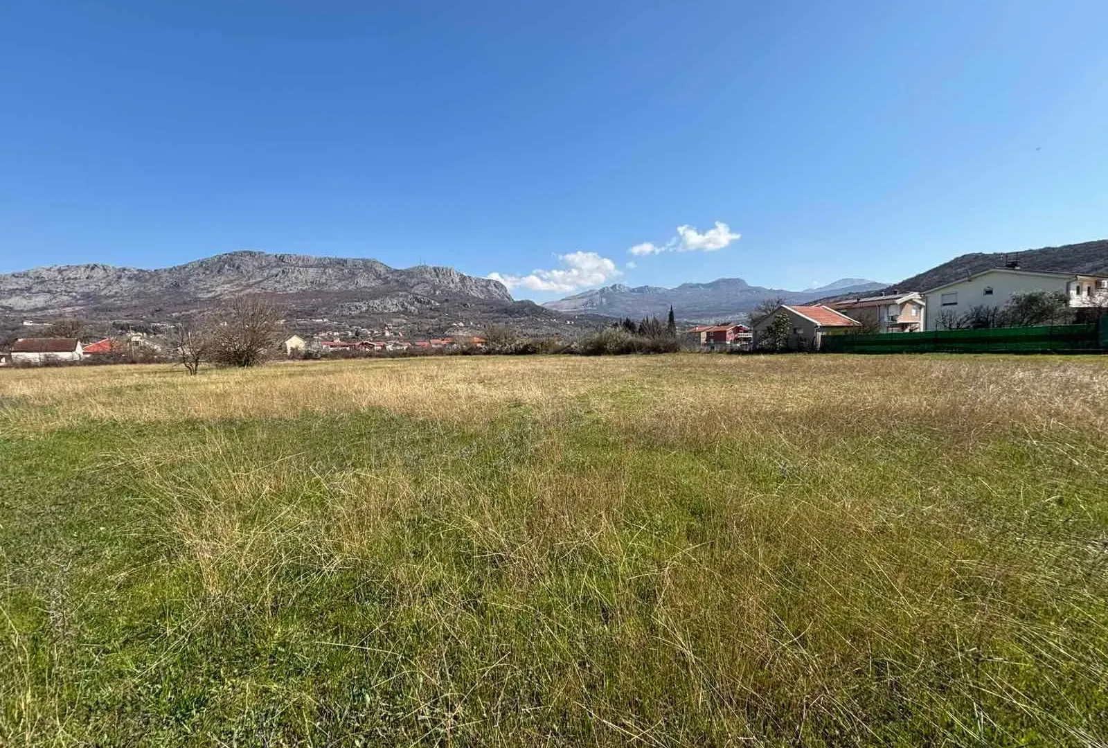 Prodaja, plac, 529m², Murtovina, Podgorica