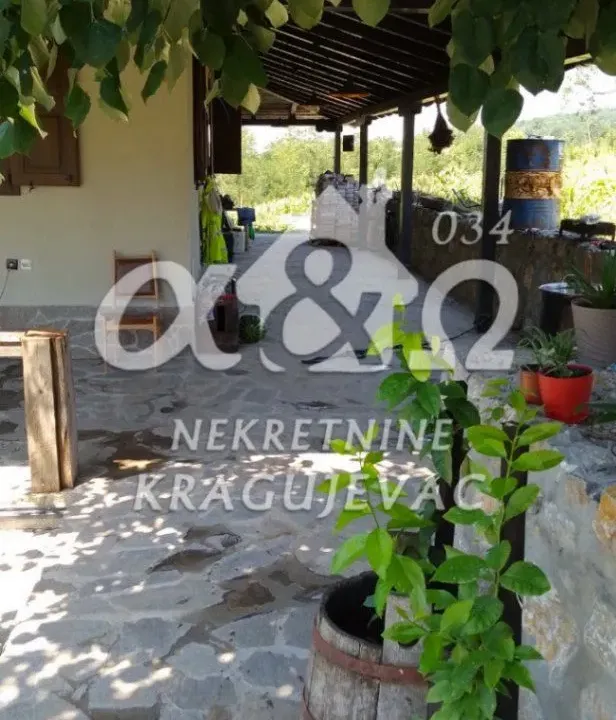 Prodaja, kuća, 107m², Gornje Jarušice, Kragujevac