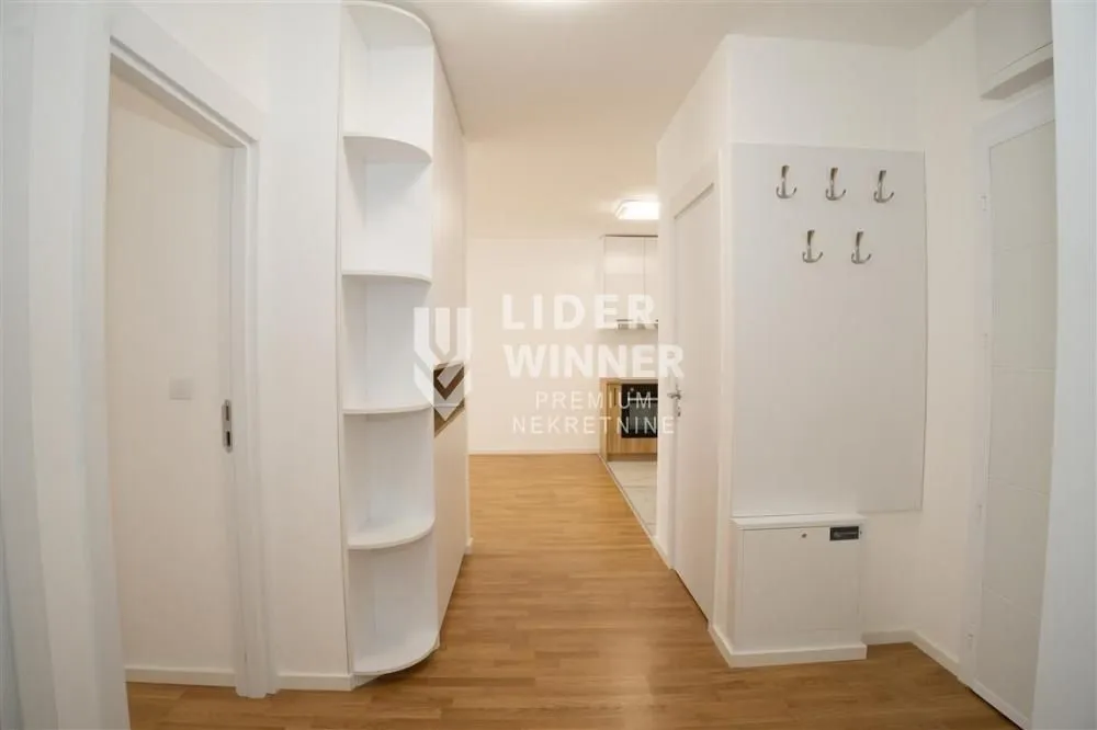 Sale, three bedroom apartment, 67m², Višnjička Banja, Palilula Sve Podlokacije
