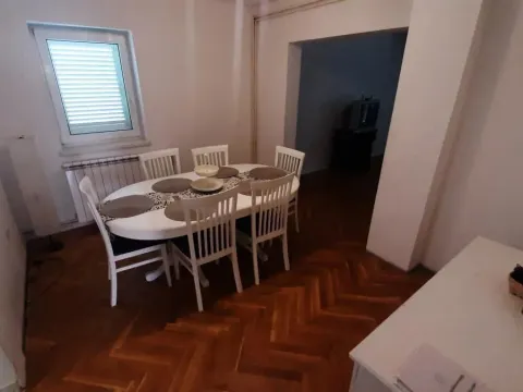 Prodaja, kuća, 200m², Adice, Novi Sad Sve Podlokacije - image 9