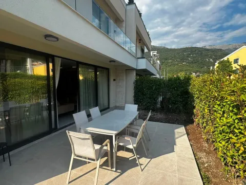 Rent, house, 165m², Lastva Grbaljska, Kotor - image 25