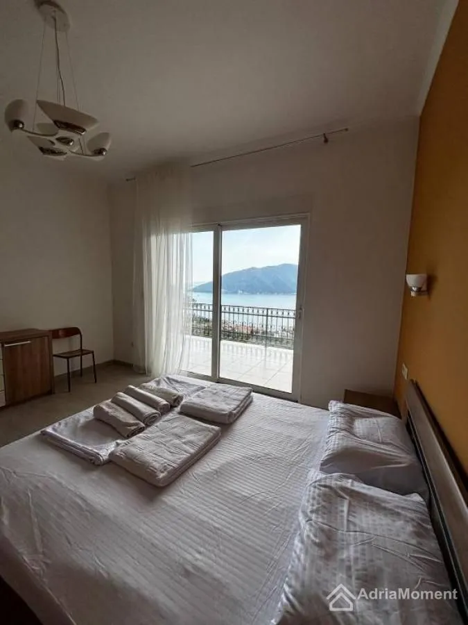 Sale, house, 103m², Risan, Kotor
