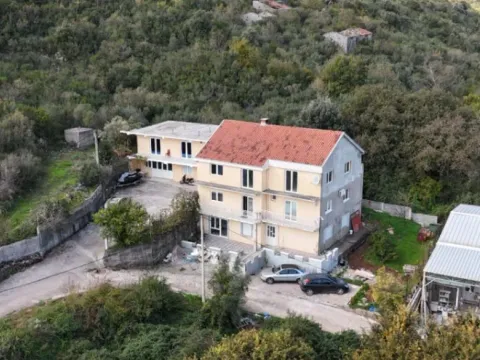 Prodaja, kuća, 1025m², Glavati, Kotor - image 2