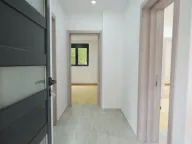 Izdavanje, poslovni prostor, 95m², Gorica C, Podgorica - image 6