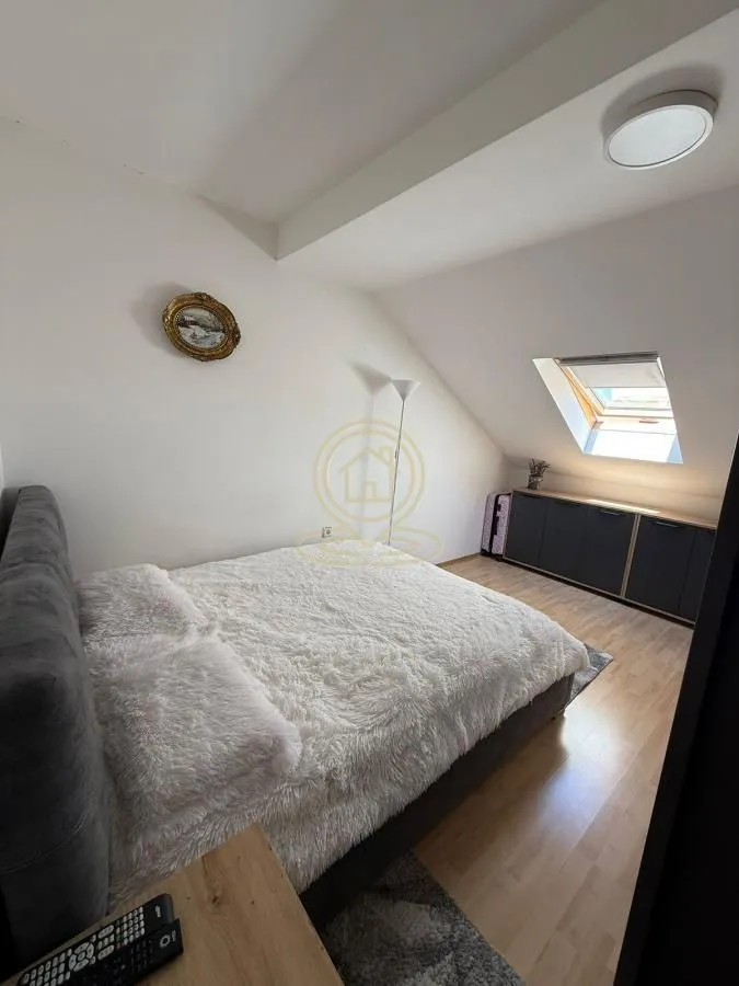 Prodaja, četvorosoban stan, 80m², Pantelej, Niš