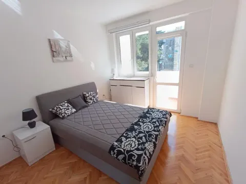 Rent, one bedroom apartment, 59m², Bar, Crna Gora - image 8