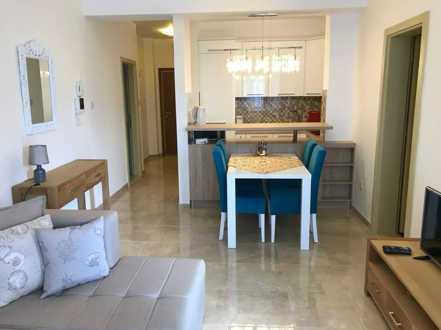 Prodaja, jednosoban stan, 49m², Bečići, Budva