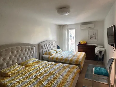 Sale, one bedroom apartment, 71m², Budva, Crna Gora - image 5