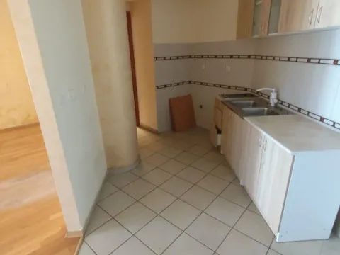 Prodaja, stan, 100m², Centar, Podgorica - image 5