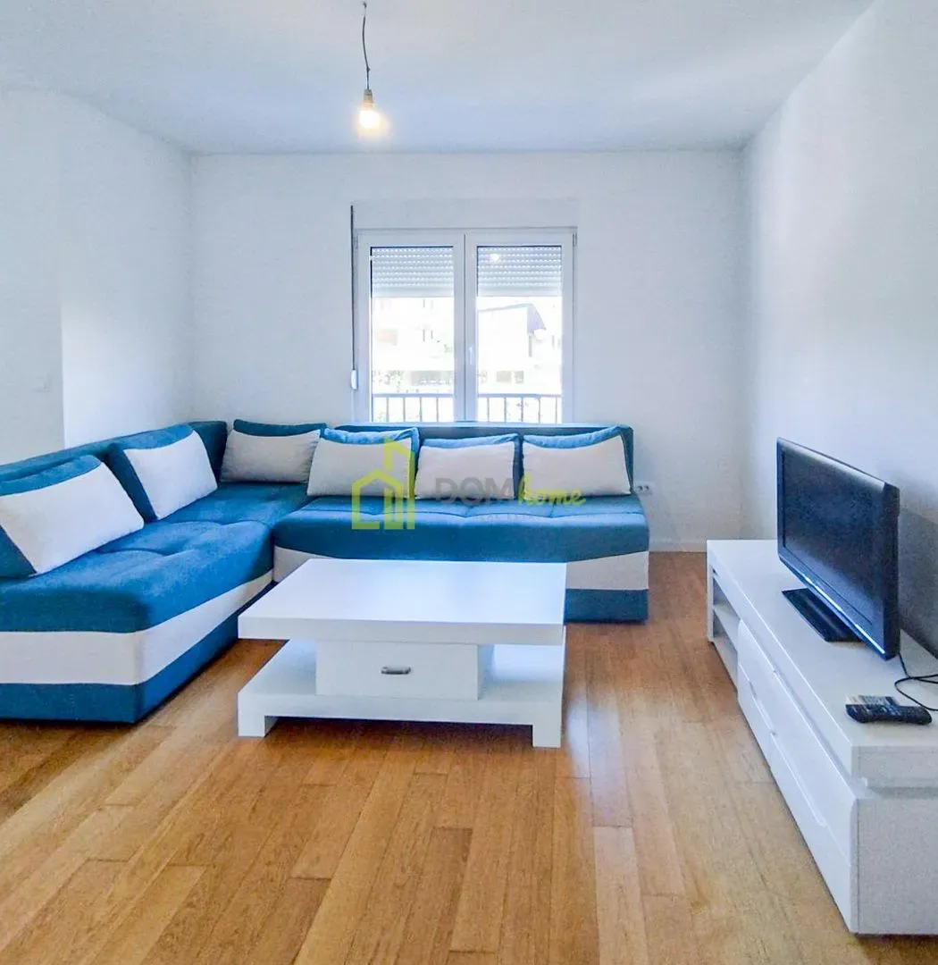 Rent, studio apartment, 33m², Centar, Podgorica