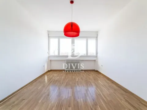 Sale, four bedroom apartment, 106m², Novi Beograd Blok 70, Novi Beograd Sve Podlokacije - image 11