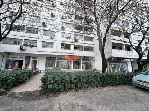 Rent, office space, 240m², Gintaš, Podgorica - image 2