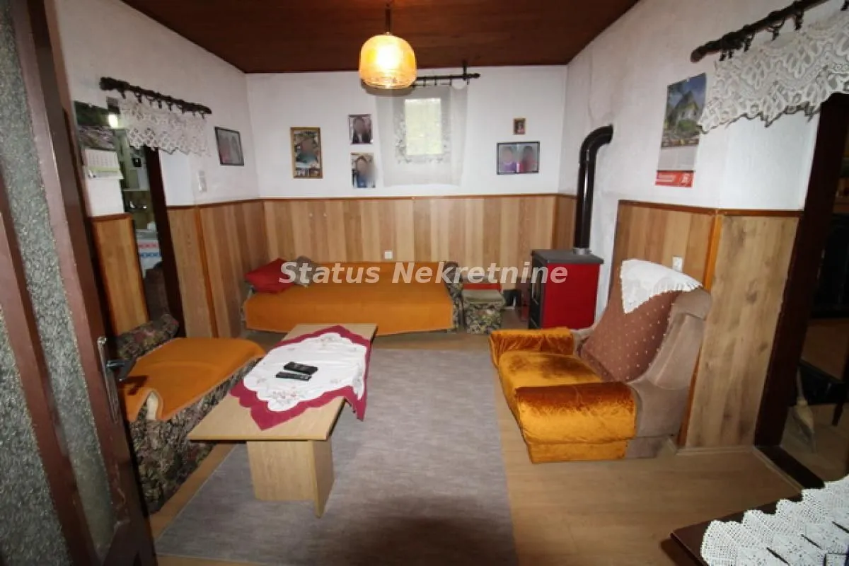 Prodaja, kuća, 115m², Titel, Novi Sad