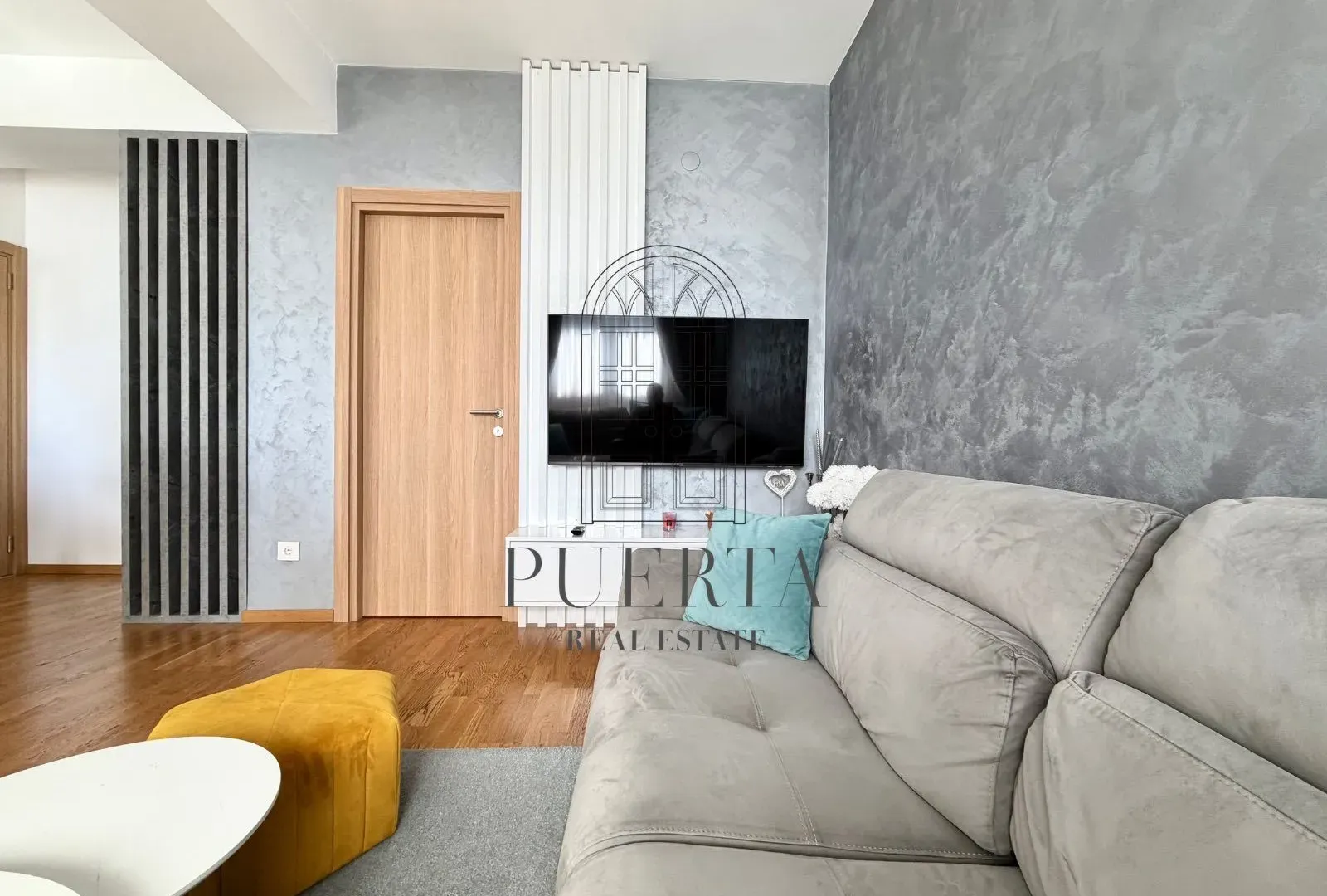 Rent, two bedroom apartment, 54m², Pobrežje, Podgorica