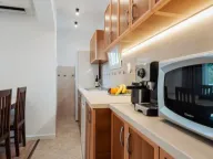 Rent, two bedroom apartment, 72m², Pod Kuk, Tivat - image 11