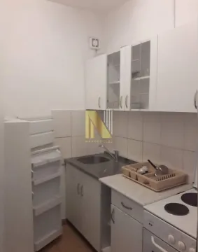 Izdavanje, dvosoban stan, 50m², Bulevar Oslobodjenja, Novi Sad Sve Podlokacije - image 6