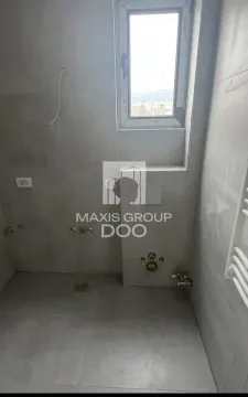 Sale, three bedroom apartment, 78m², Južni Bulevar, Vračar Sve Podlokacije - image 7