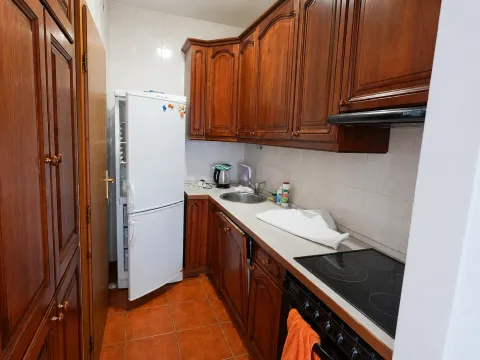 Izdavanje, dvosoban stan, 60m², Zagorič, Podgorica - image 3