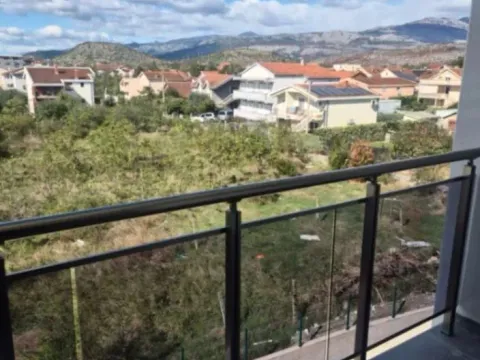 Sale, one bedroom apartment, 55m², Zagorič, Podgorica - image 6