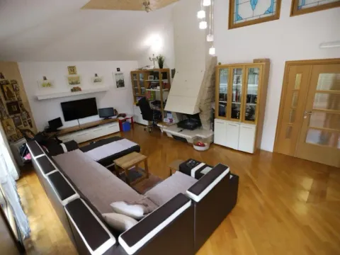 Prodaja, trosoban stan, 136m², Centar, Podgorica - image 6