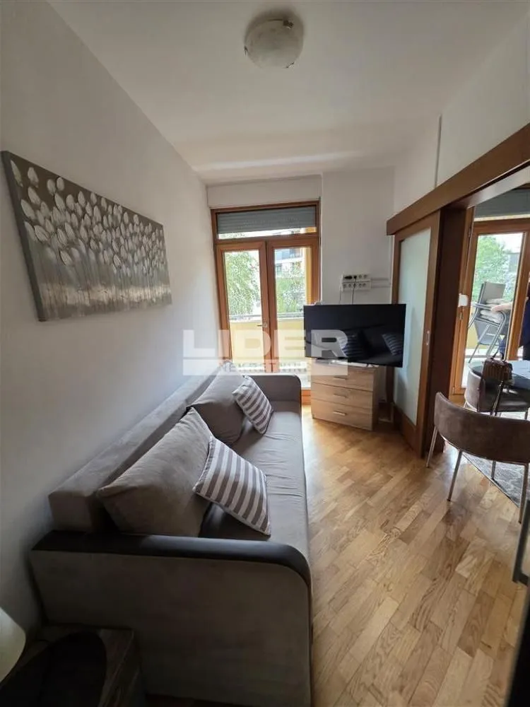 Rent, three bedroom apartment, 75m², Palilula Sve Podlokacije, Beograd