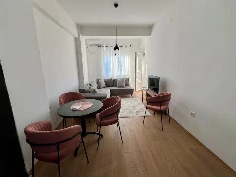 Rent, two bedroom apartment, 56m², Ljubović, Podgorica - image 4