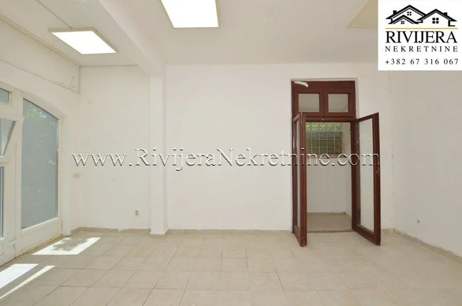 Sale, office space, 40m², Baošići, Herceg Novi
