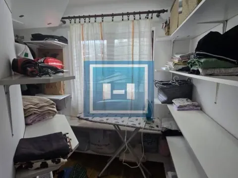 Sale, house, 370m², Vranje, Srbija - image 27