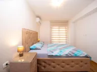 Izdavanje, jednosoban stan, 50m², Centar, Budva - image 4