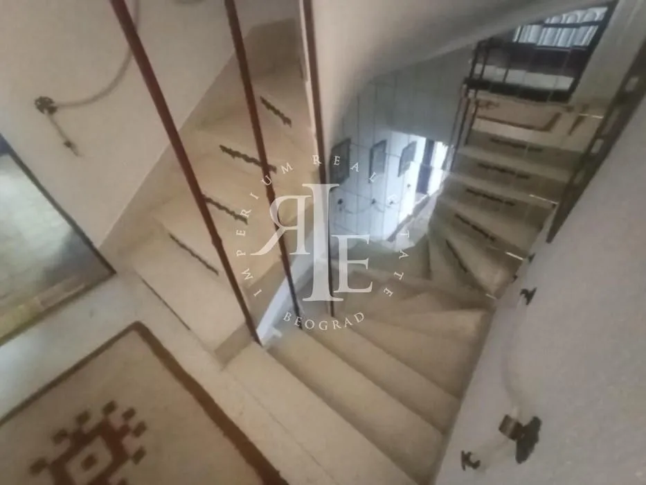 Sale, house, 300m², Mala Moštanica, Obrenovac