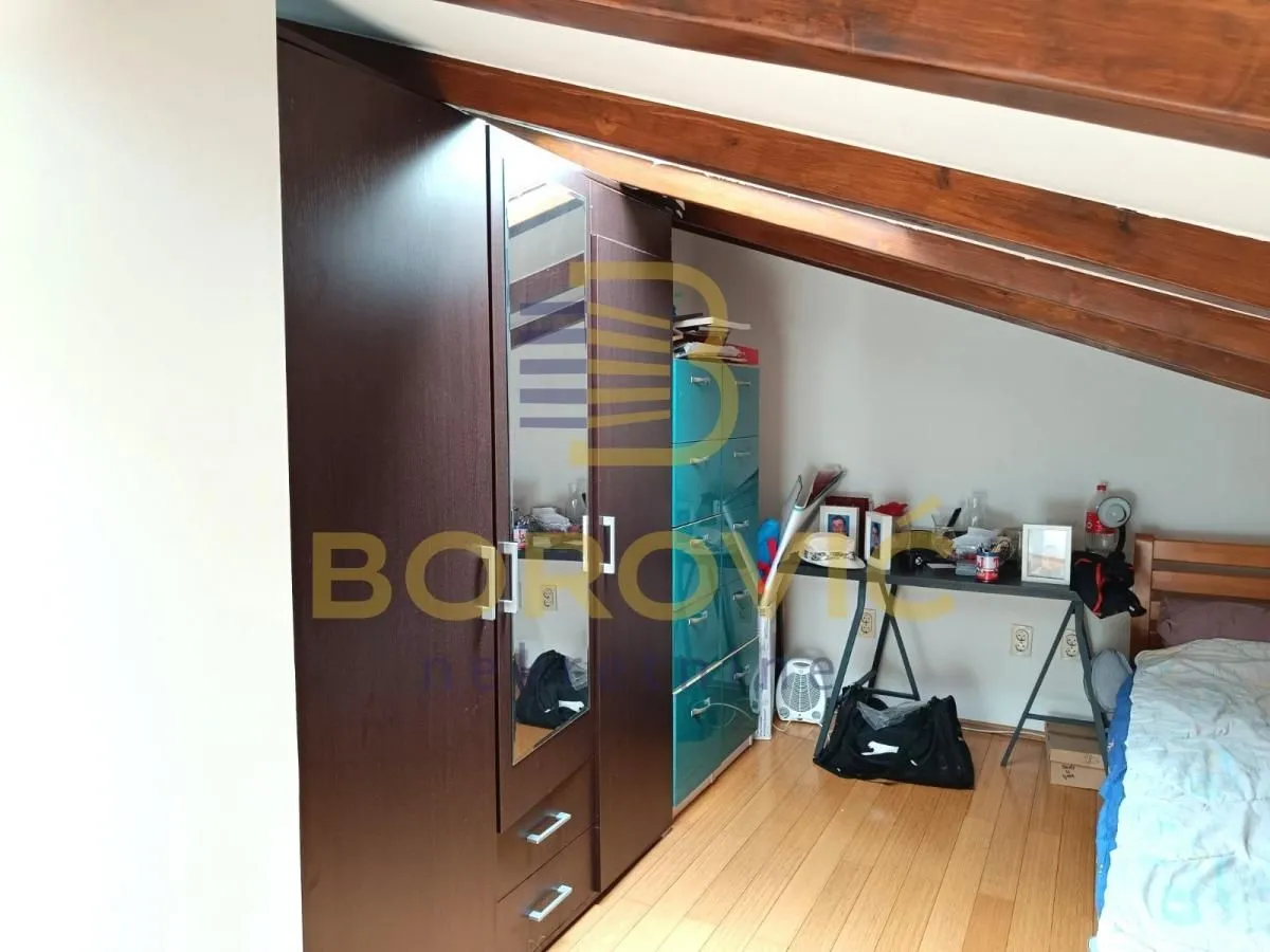 Prodaja, četvorosoban stan, 96m², Labudovo Brdo, Beograd