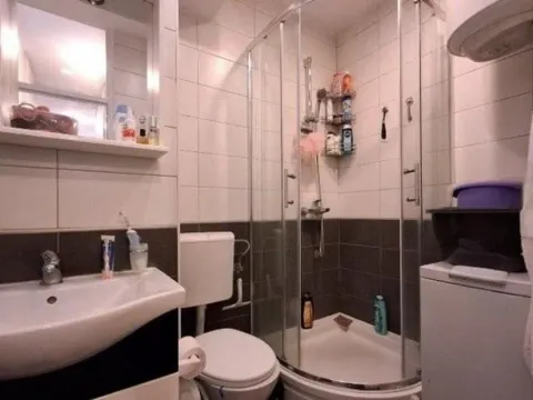 Prodaja, jednosoban stan, 54m², Gintaš, Podgorica - image 8