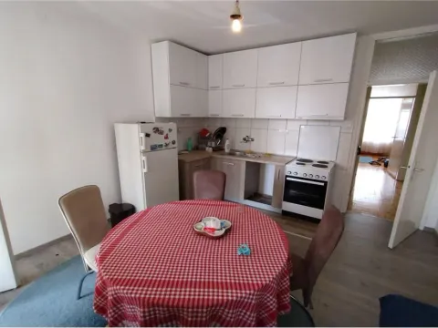 Izdavanje, jednosoban stan, 69m², Centar, Niš - image 6