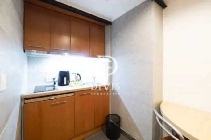 Sale, one bedroom apartment, 33m², Stari Grad, Beograd
