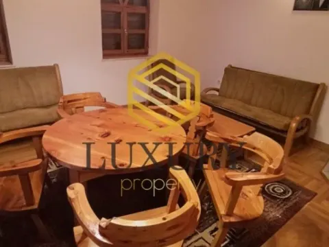 Izdavanje, kuća, 80m², Mareza, Podgorica - image 11