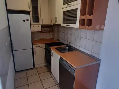 Prodaja, dvosoban stan, 48m², Centar, Novi Sad - image 4