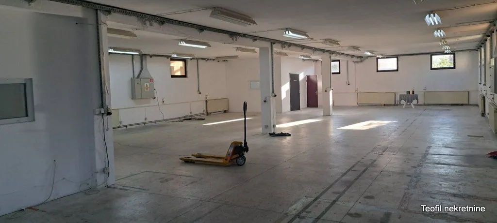 Rent, office space, 400m², Nova Pazova, Stara Pazova