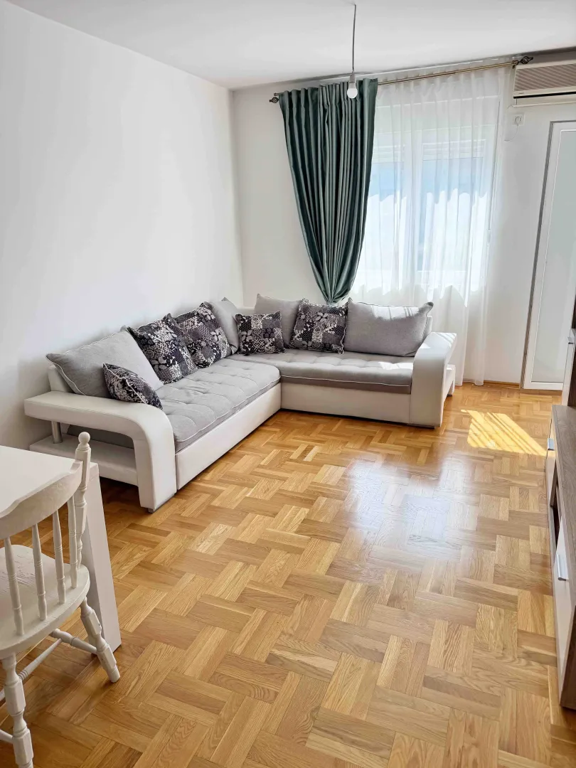 Prodaja, dvosoban stan, 74m², Donja Gorica, Podgorica