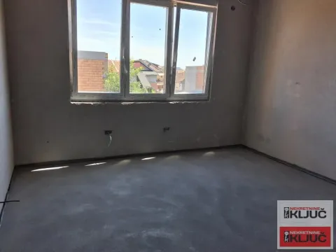 Prodaja, četvorosoban stan, 103m², Telep, Novi Sad Sve Podlokacije - image 10