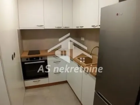 Izdavanje, dvosoban stan, 53m², Karaburma, Palilula Sve Podlokacije - image 5