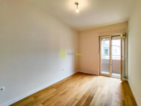 Rent, one bedroom apartment, 40m², Central Point, Podgorica - image 11