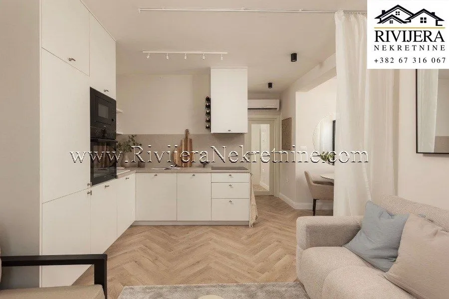 Sale, house, 165m², Tivat, Crna Gora