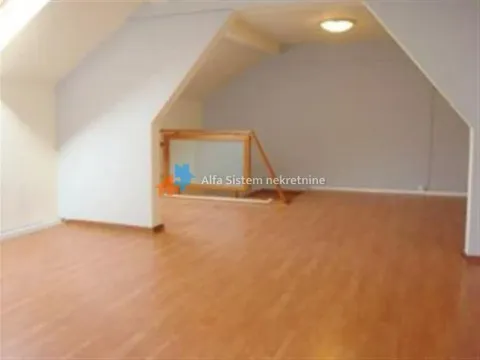 Izdavanje, poslovni prostor, 175m², Stari Grad, Beograd - image 10