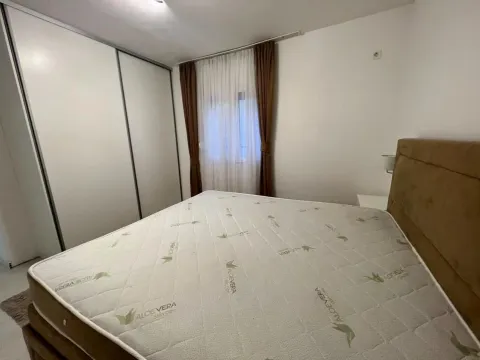 Rent, house, 135m², Dajbabe, Podgorica - image 8